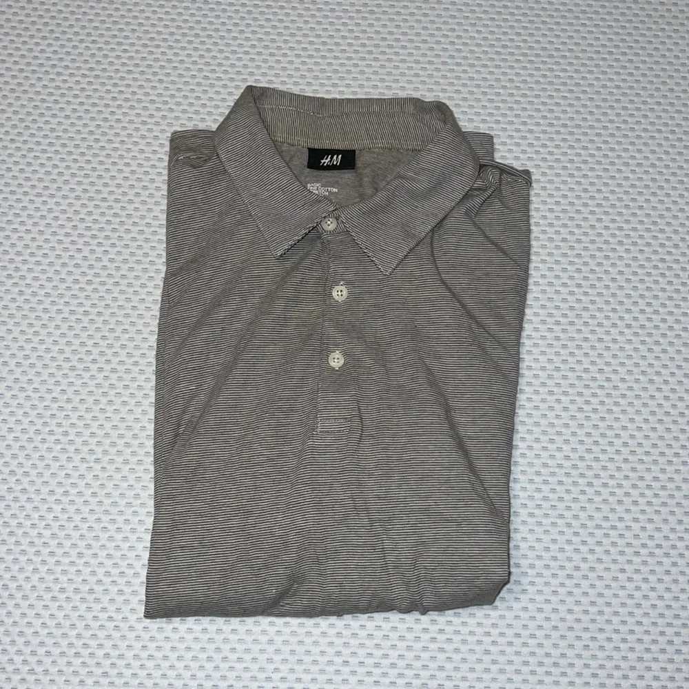 H&M - Picture 3 of 3